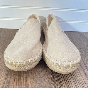 Time and True women’s casual slip on shoes. Color: Tan Size: 8.5 Brand New